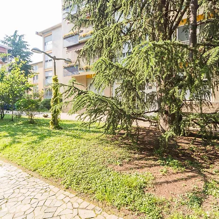 Garden Flat-3